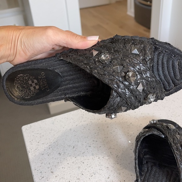 Vince Camuto black studded woven sandals - Picture 4 of 5